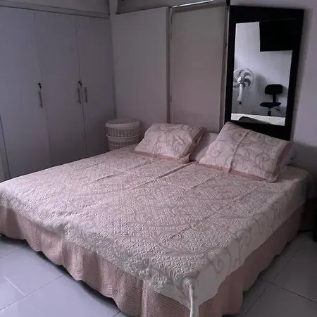 Hermosa Casa Familiar