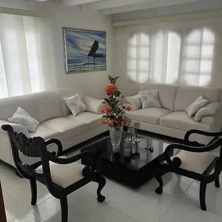 Hermosa Casa Familiar Сasa de vacaciones *