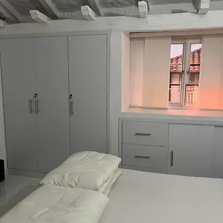 Hermosa Casa Familiar