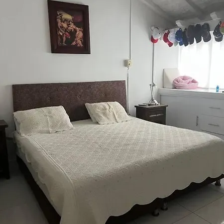 Hermosa Casa Familiar Cartagena