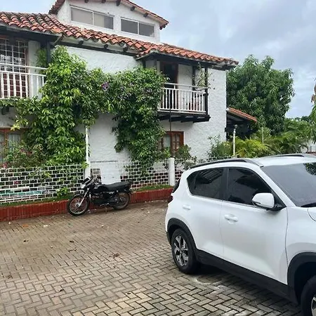 Hermosa Casa Familiar Cartagena